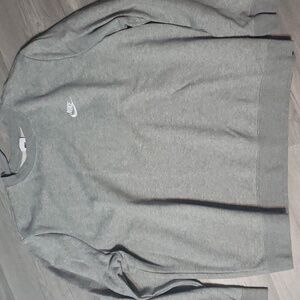 Nike sweatshirt
